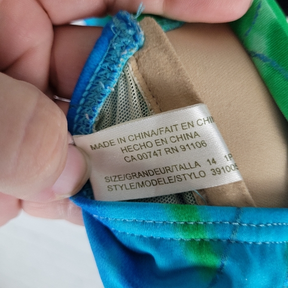 SEA QUEEN | underwire one piece swim bathing suit - Picture 6 of 6